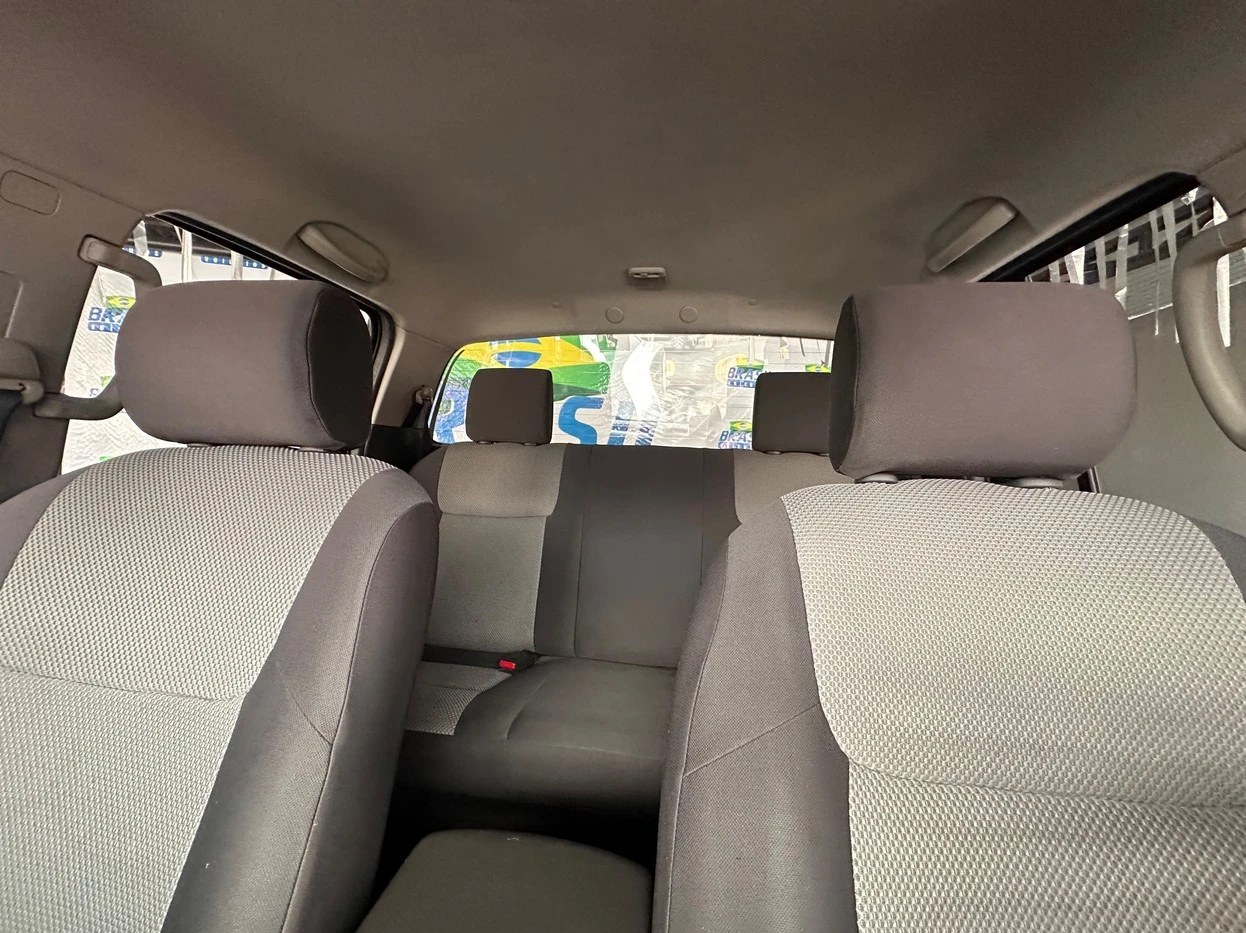 NISSAN FRONTIER