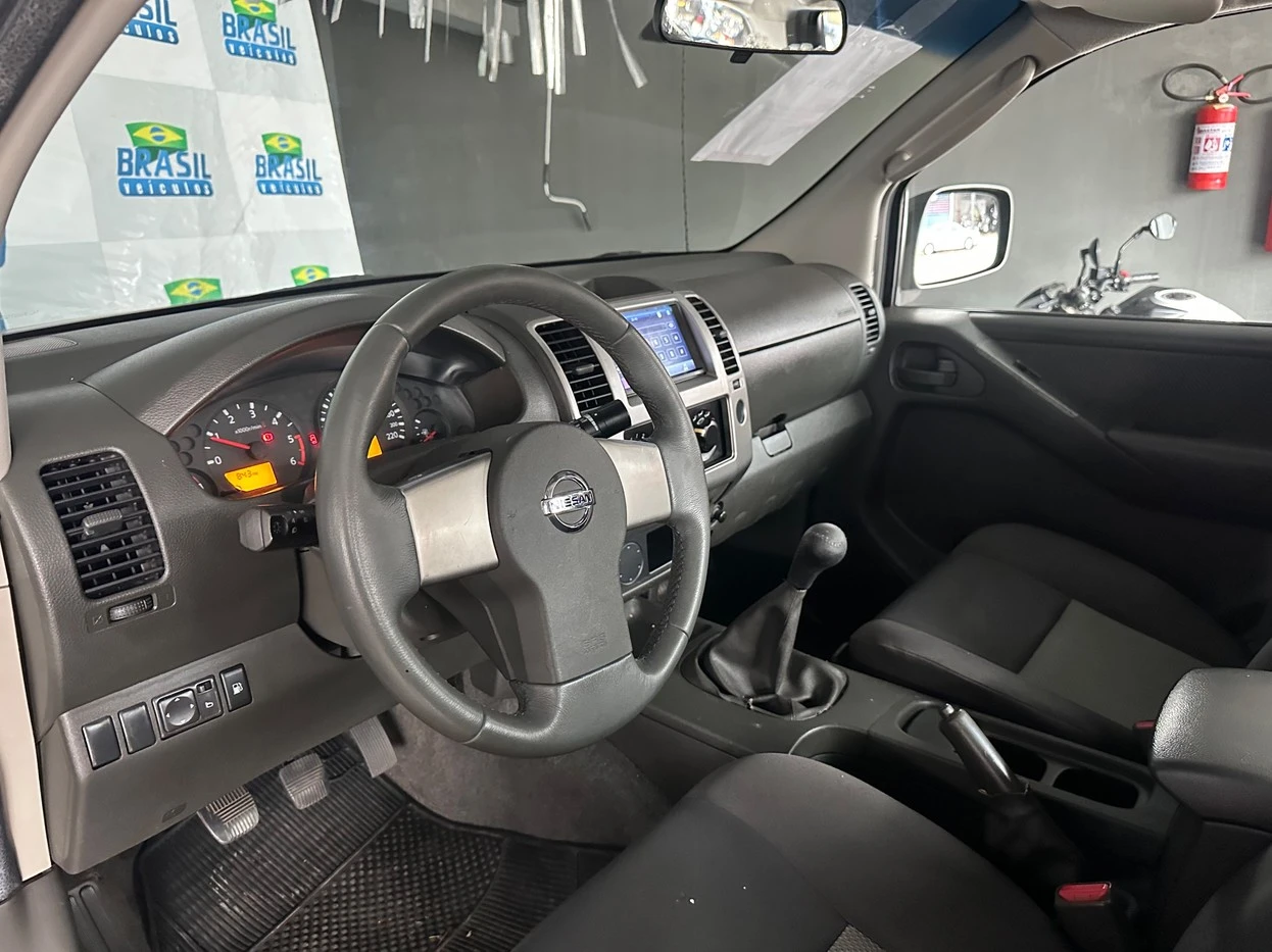 NISSAN FRONTIER