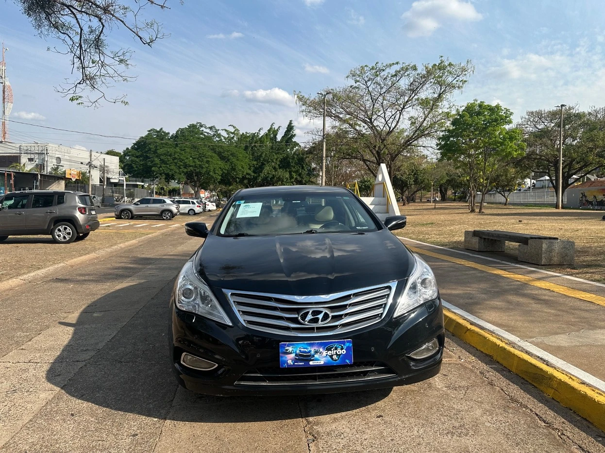 HYUNDAI AZERA