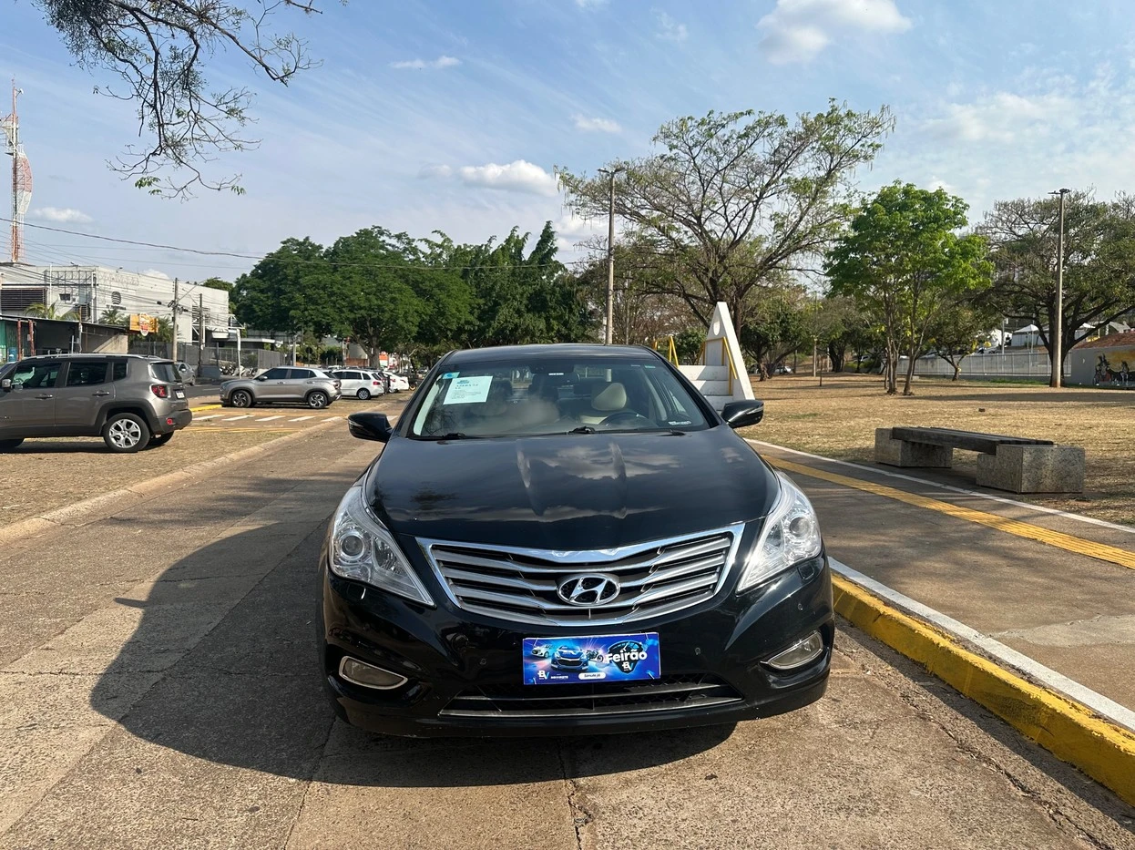 HYUNDAI AZERA