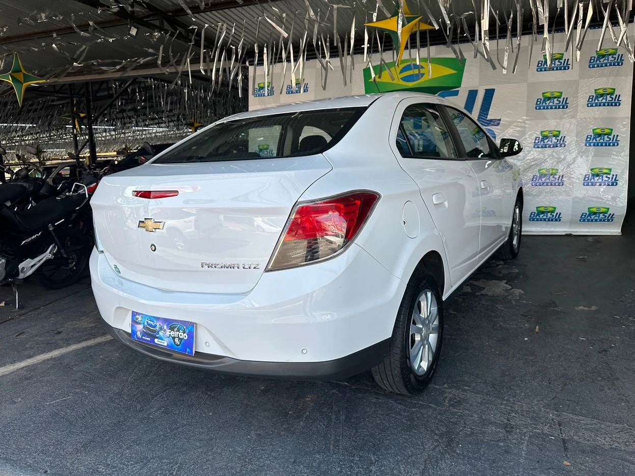 CHEVROLET PRISMA