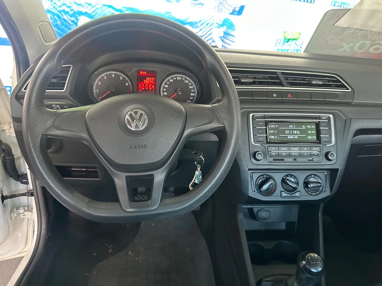 VOLKSWAGEN VOYAGE