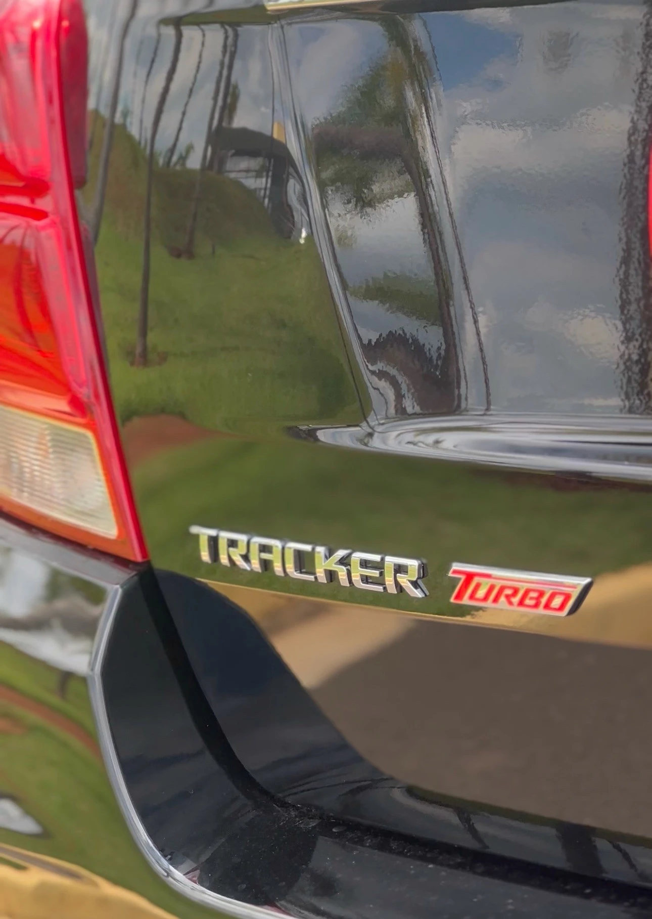 CHEVROLET TRACKER