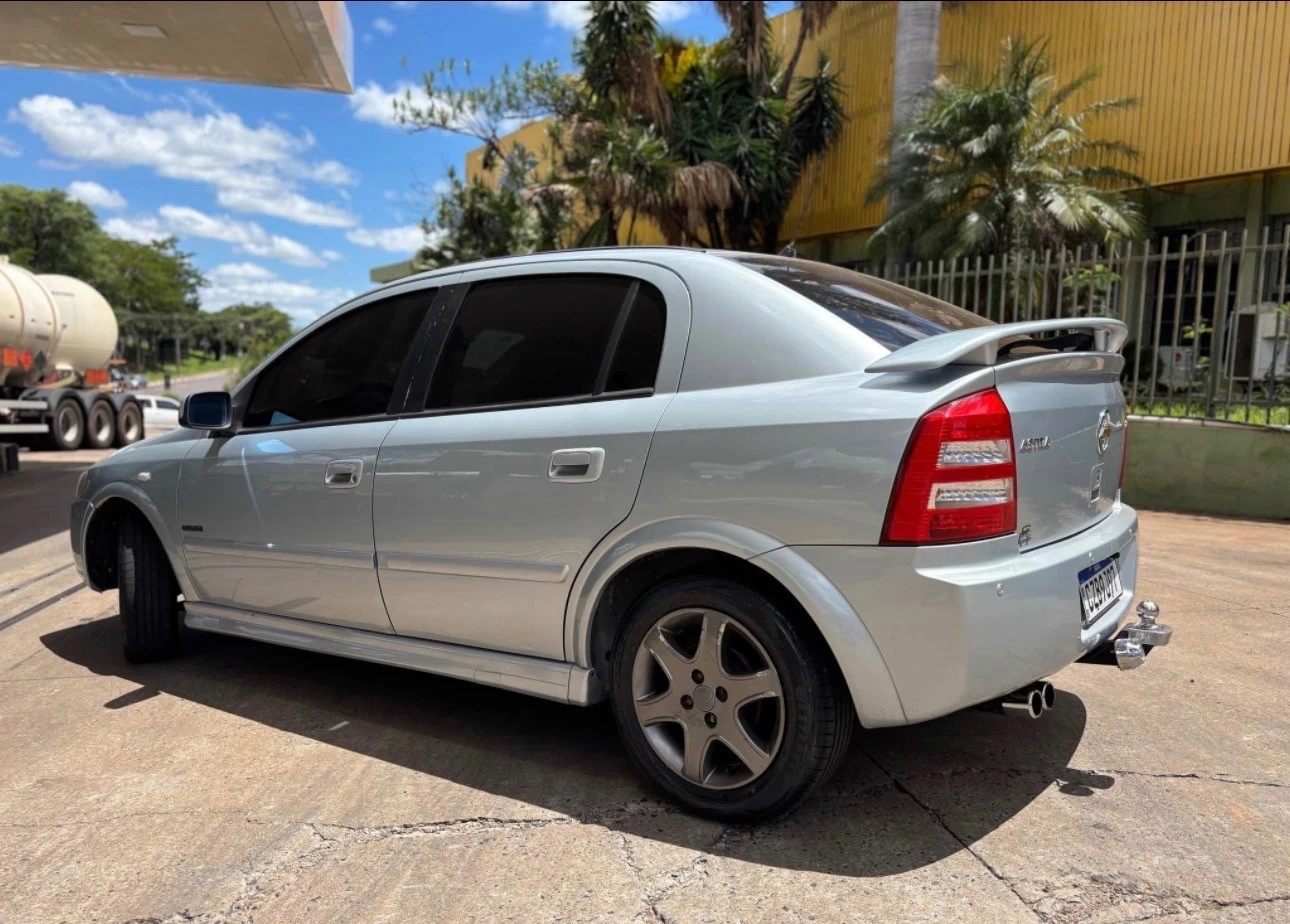 CHEVROLET ASTRA