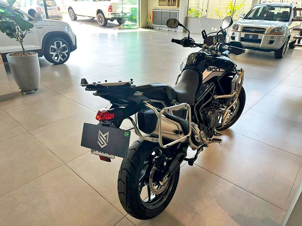TRIUMPH TIGER 900 GT PRO