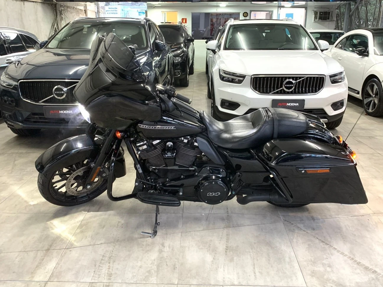 HARLEY-DAVIDSON STREET GLIDE SPECIAL