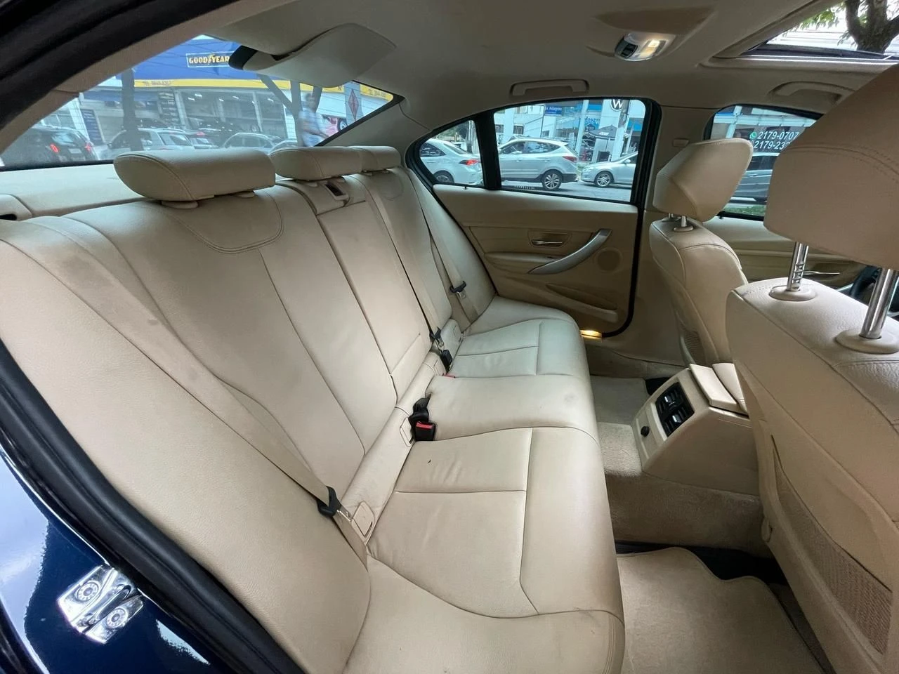 BMW 328I