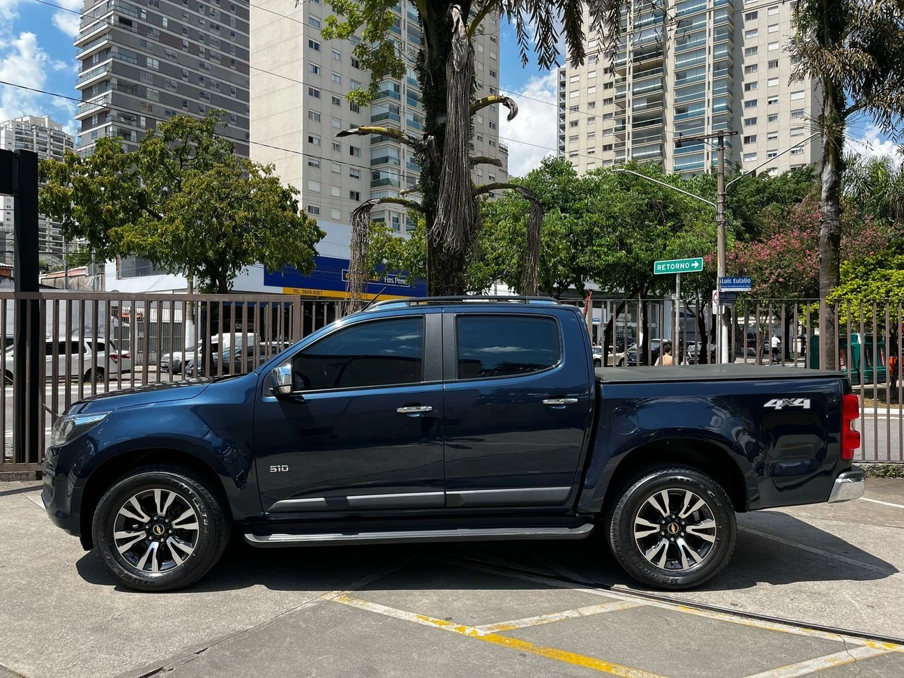 CHEVROLET S10