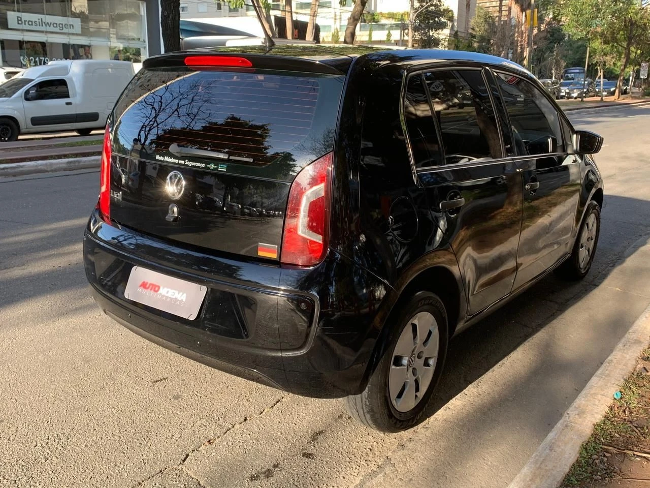 VOLKSWAGEN UP