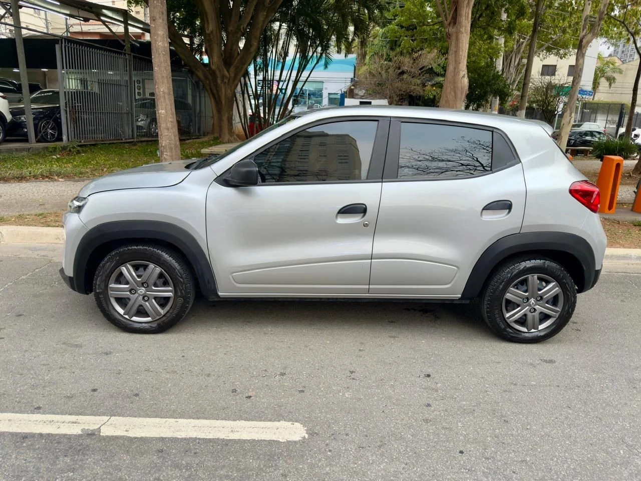 RENAULT KWID
