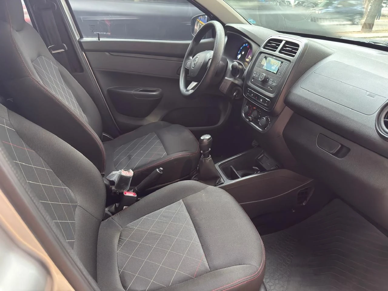 RENAULT KWID