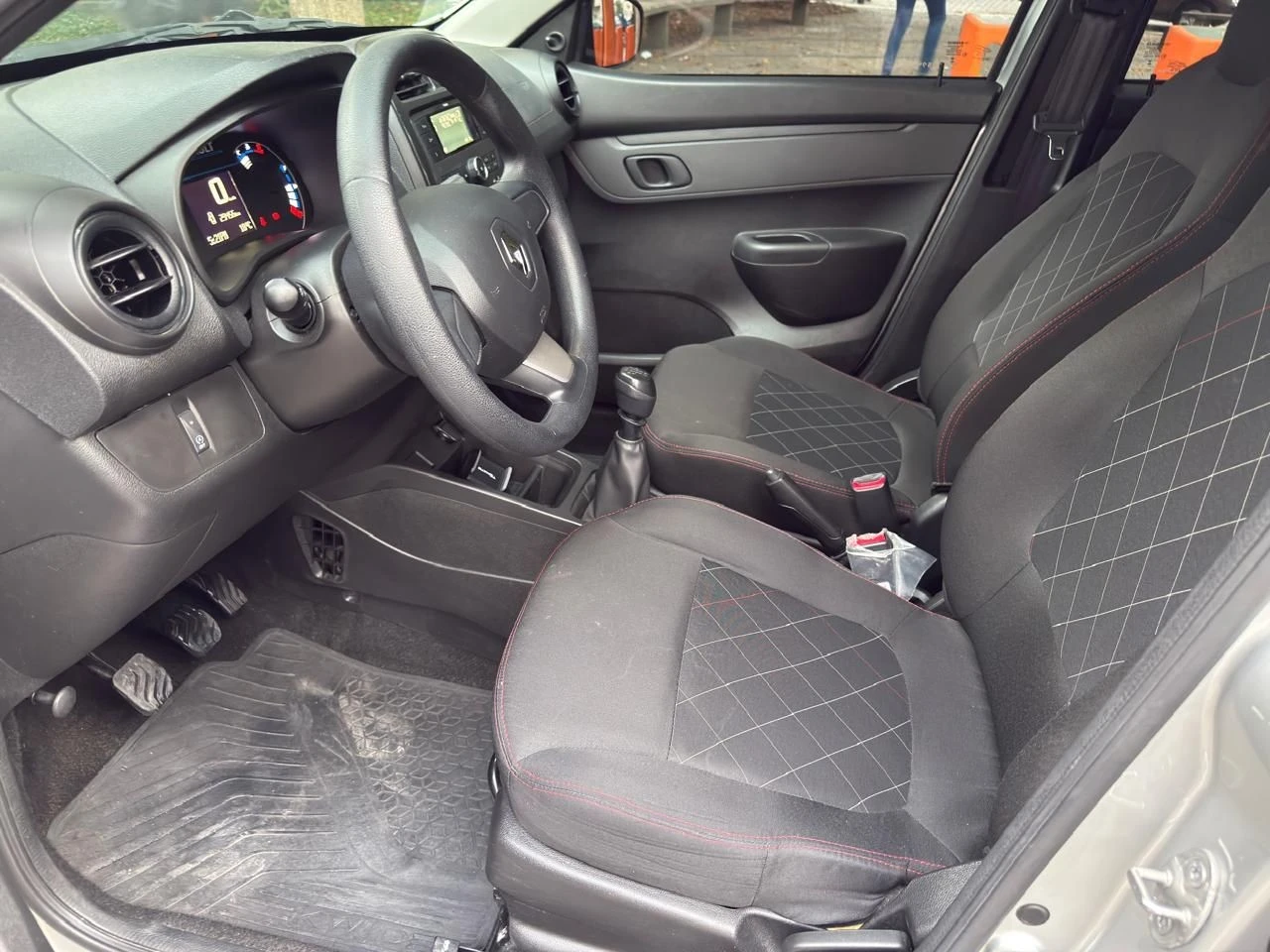 RENAULT KWID