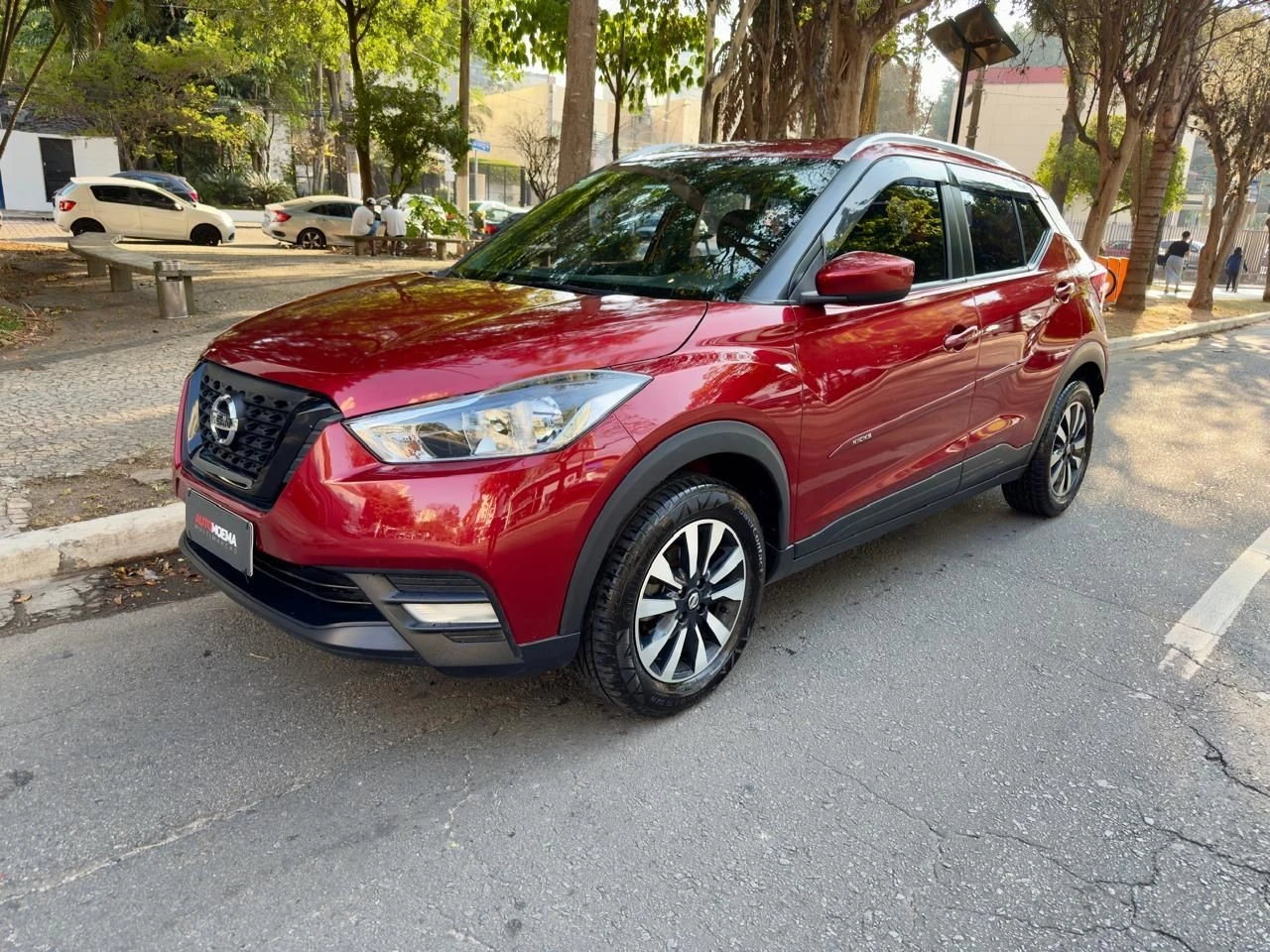 NISSAN KICKS