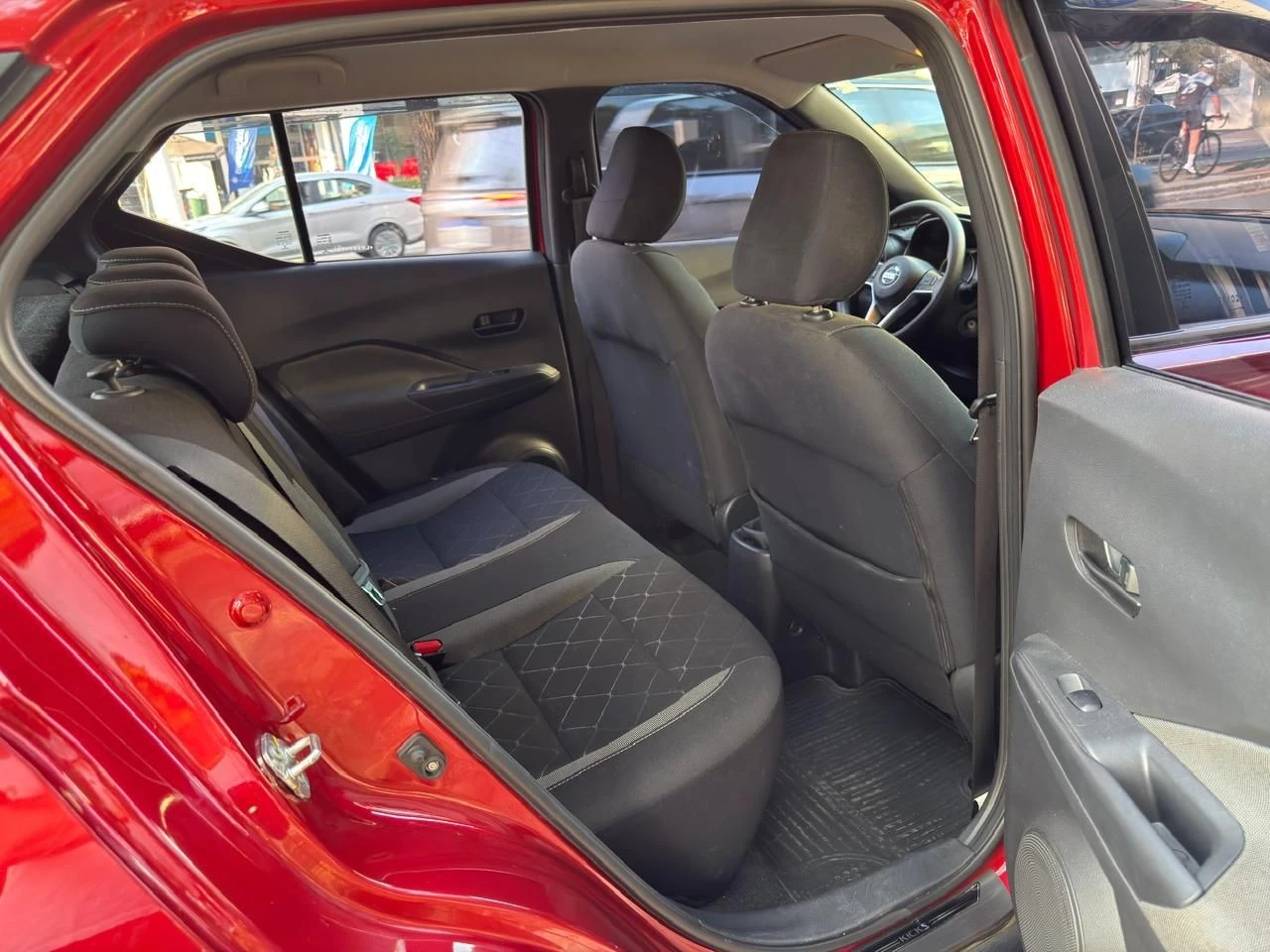 NISSAN KICKS