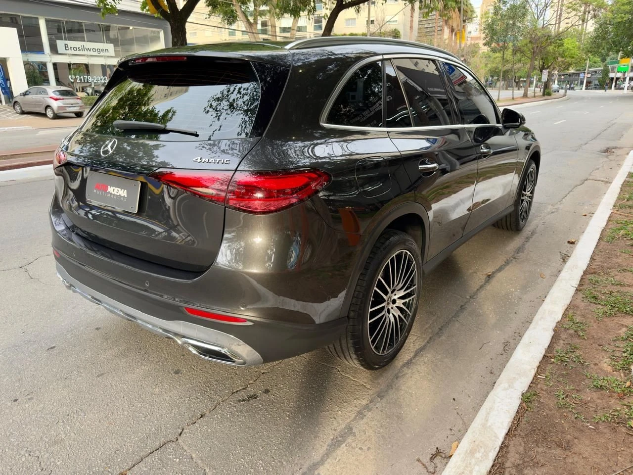 MERCEDES-BENZ GLC 300