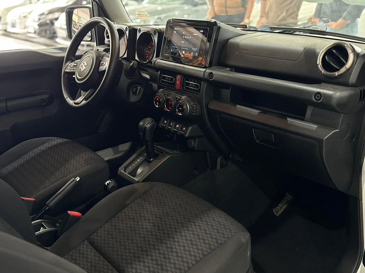 SUZUKI JIMNY