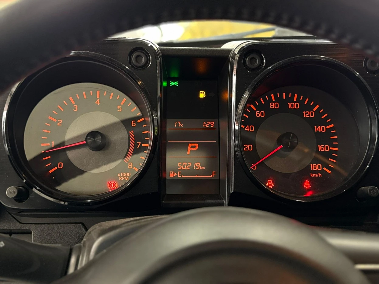 SUZUKI JIMNY