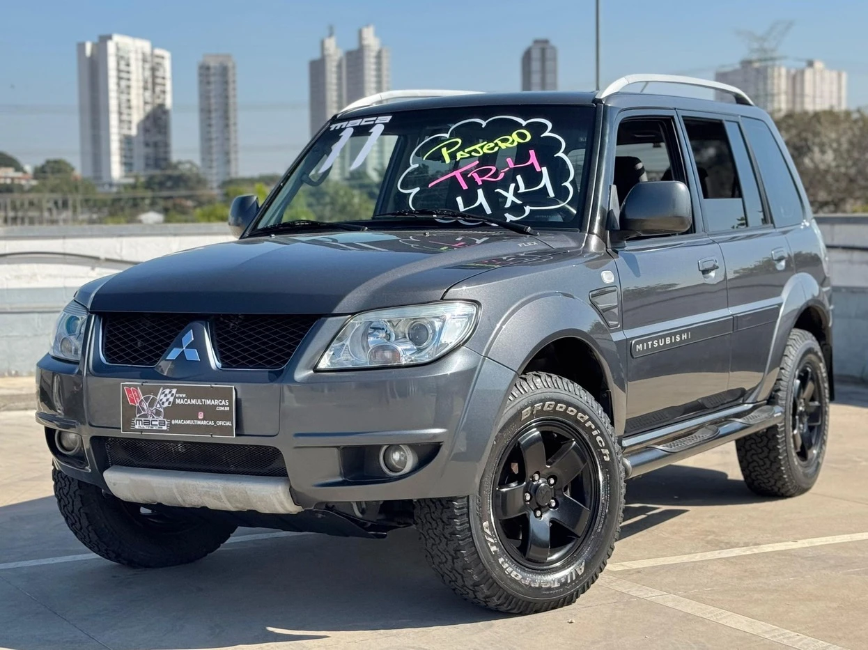 MITSUBISHI PAJERO TR4