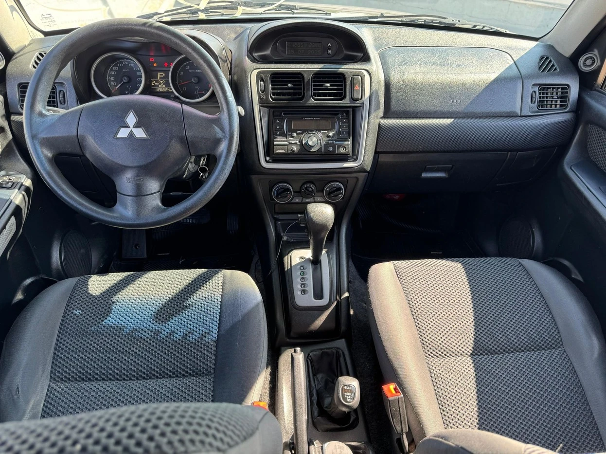 MITSUBISHI PAJERO TR4