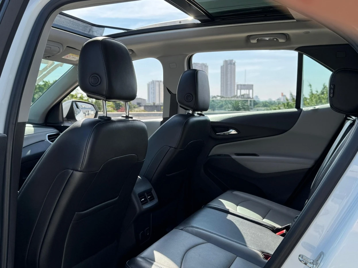 CHEVROLET EQUINOX