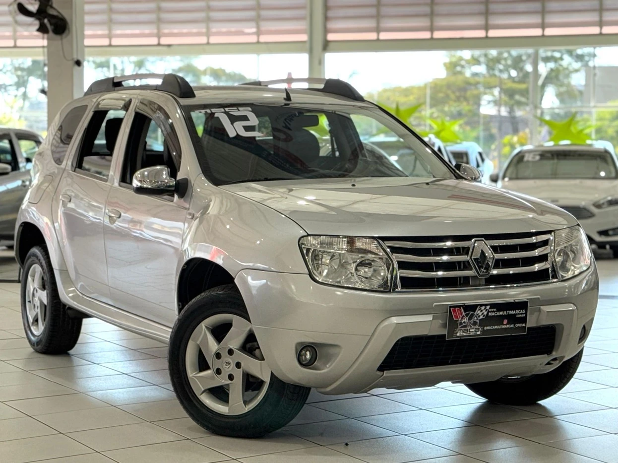 RENAULT DUSTER