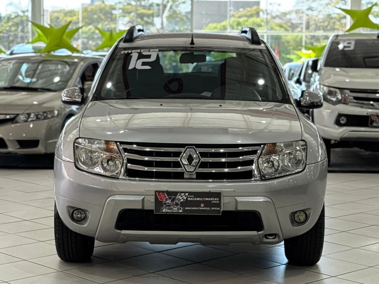 RENAULT DUSTER