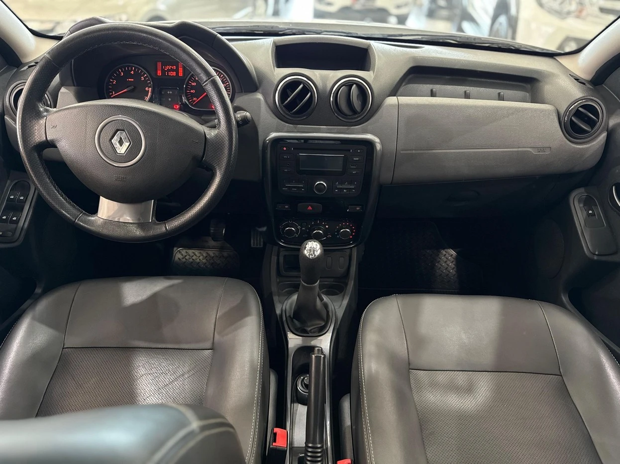 RENAULT DUSTER