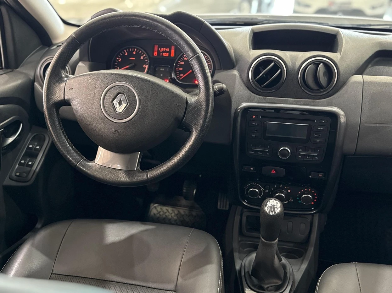 RENAULT DUSTER
