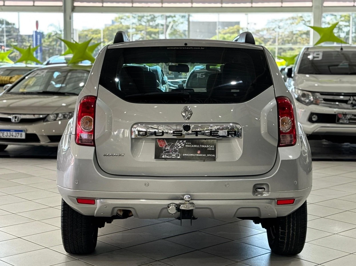 RENAULT DUSTER