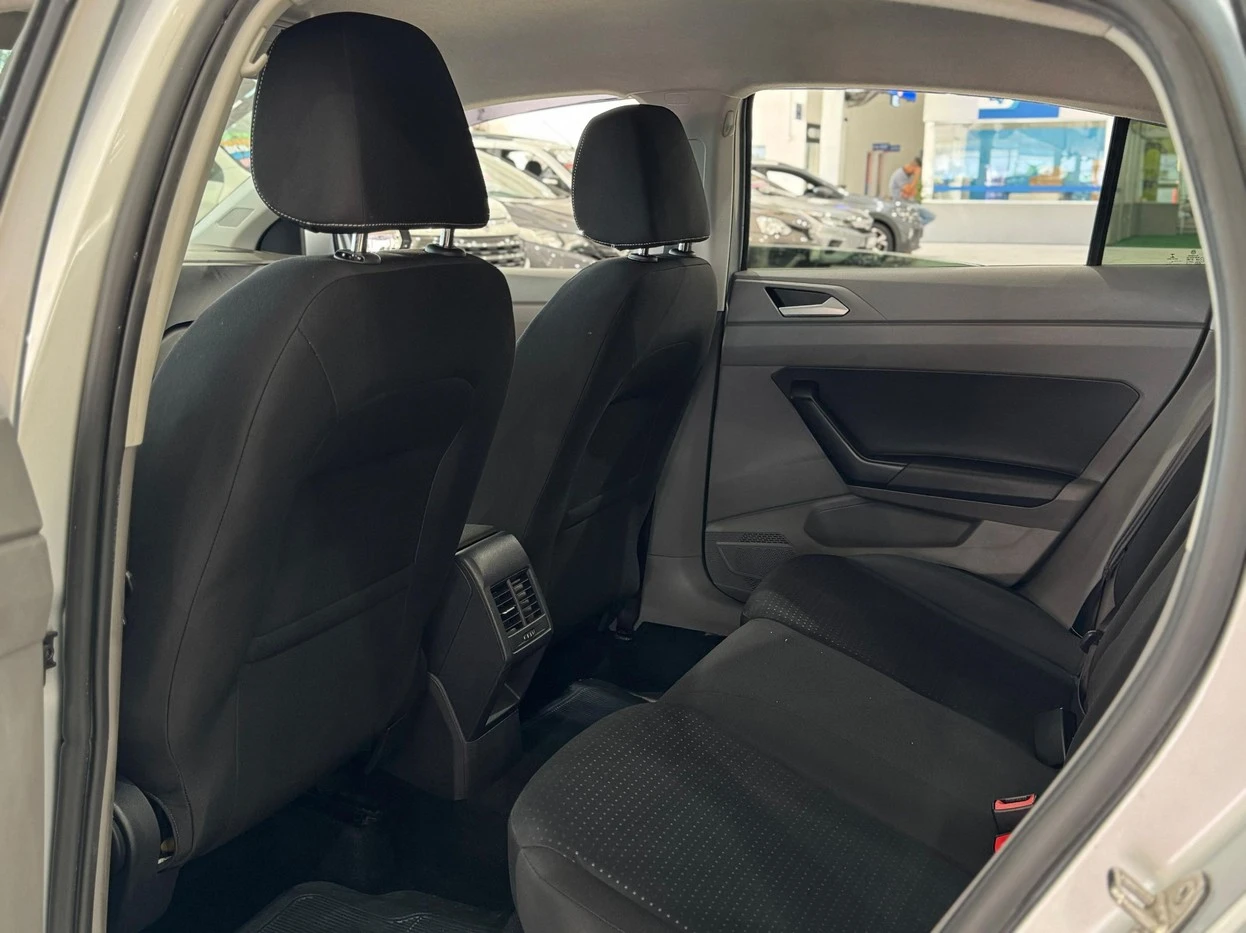 VOLKSWAGEN VIRTUS
