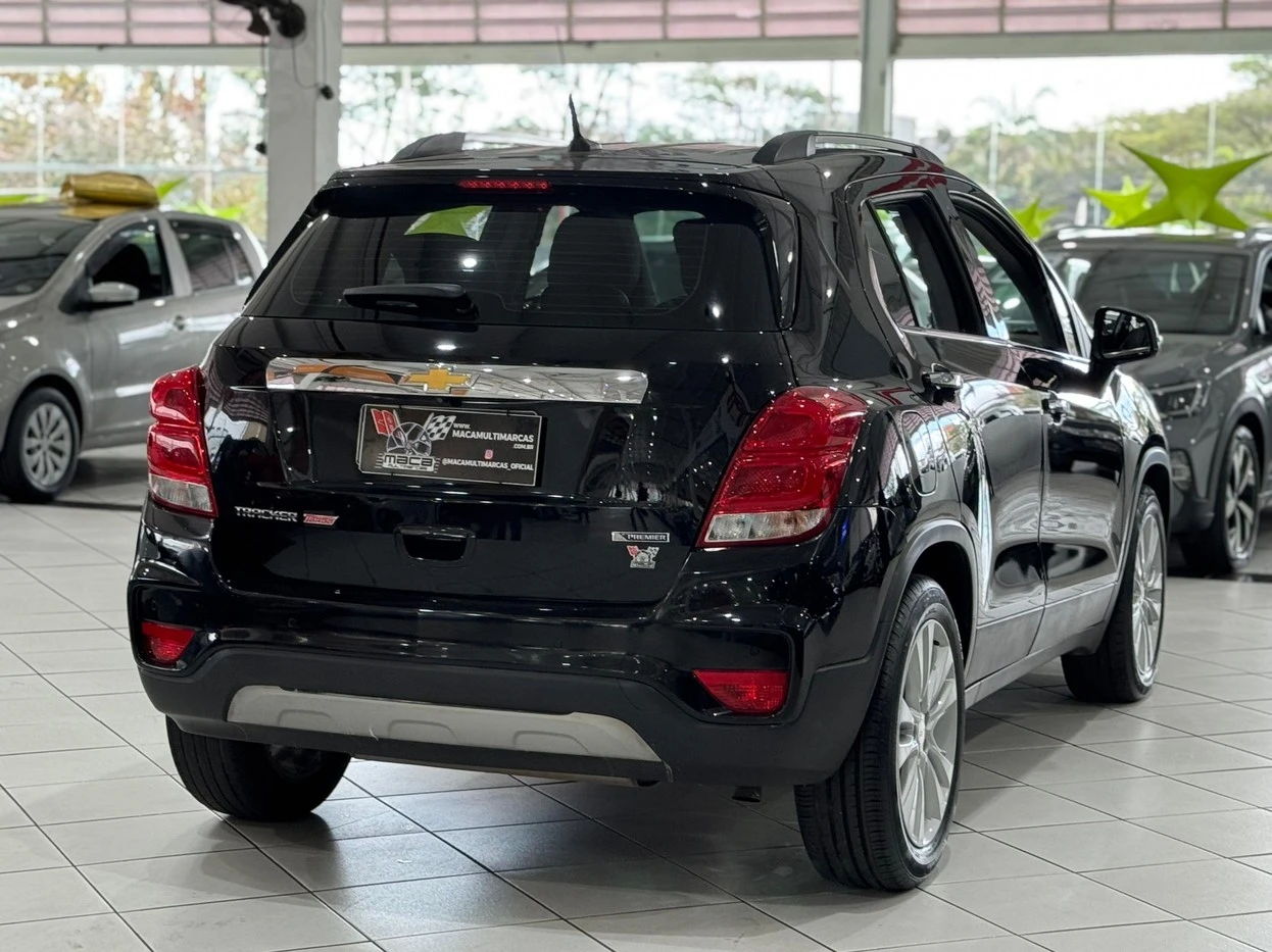 CHEVROLET TRACKER