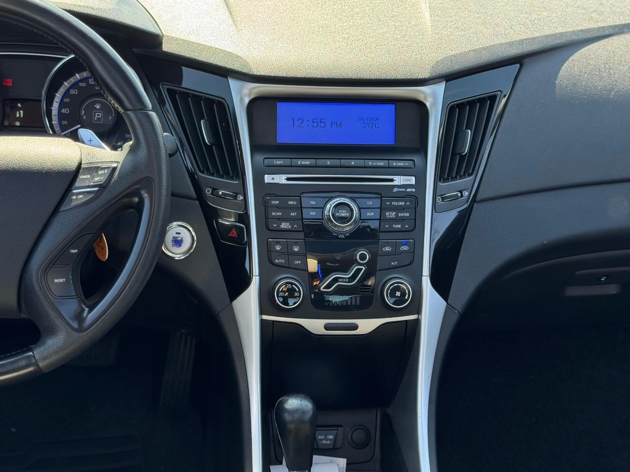HYUNDAI SONATA