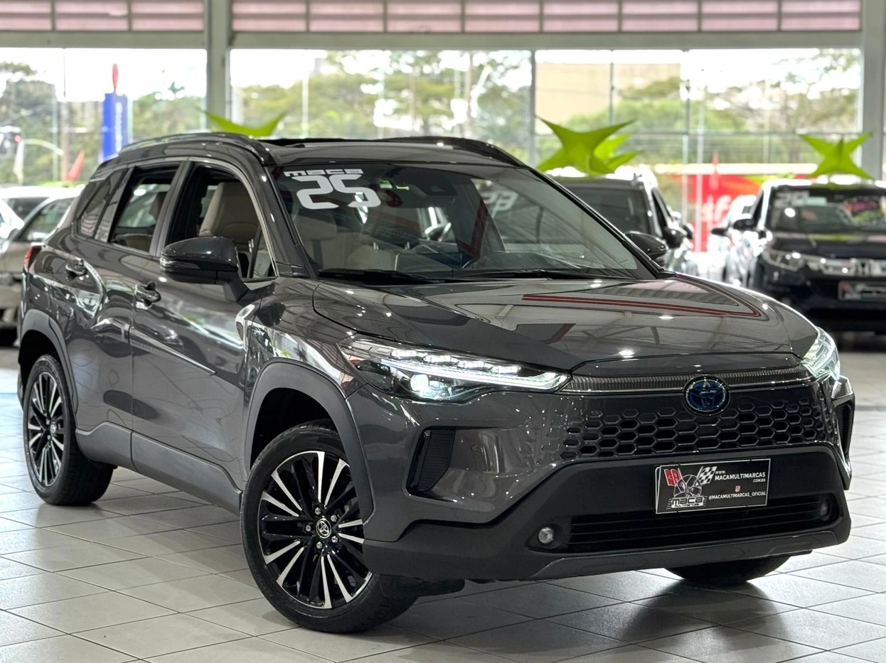 TOYOTA COROLLA CROSS