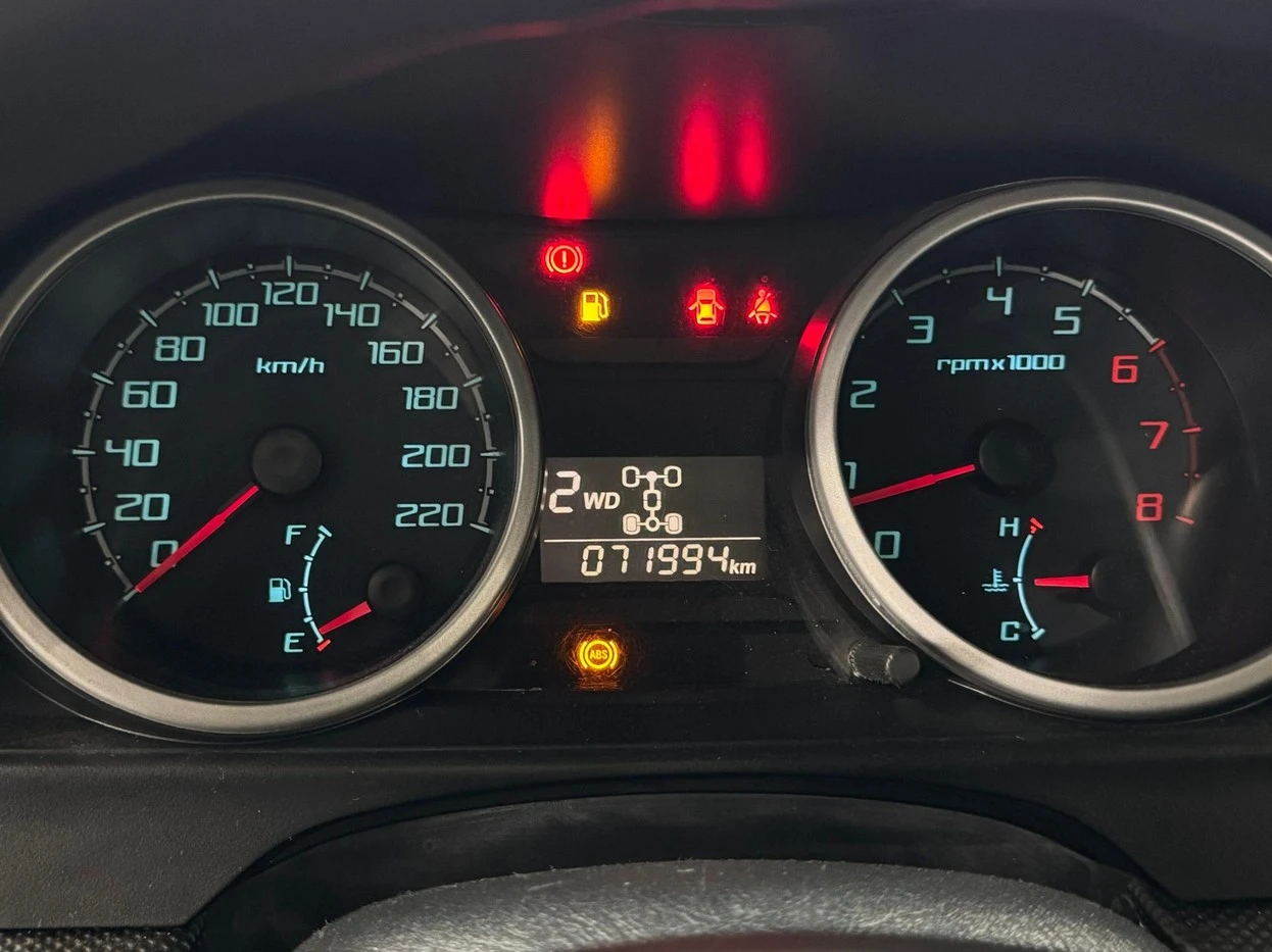 MITSUBISHI PAJERO TR4