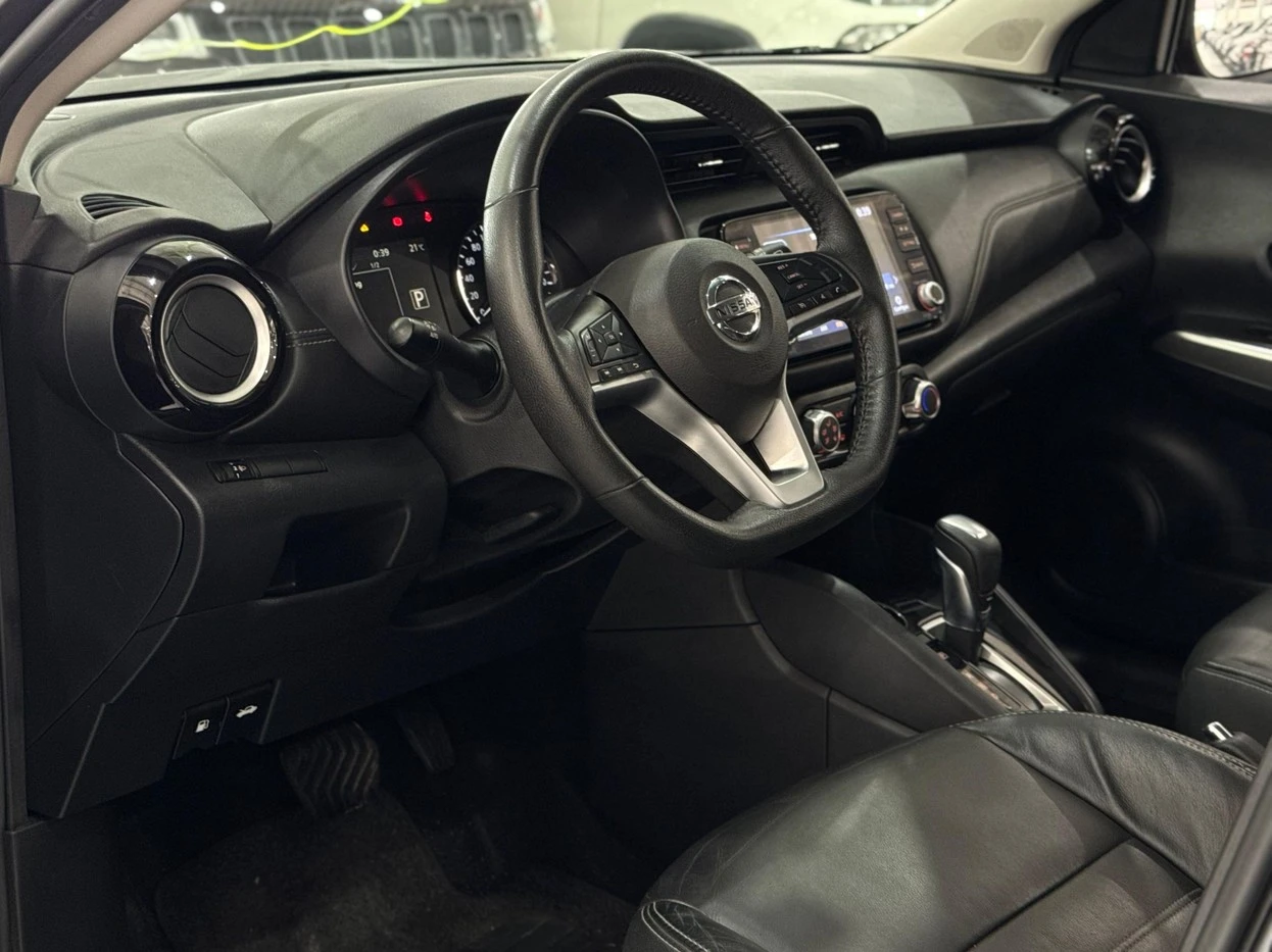 NISSAN KICKS