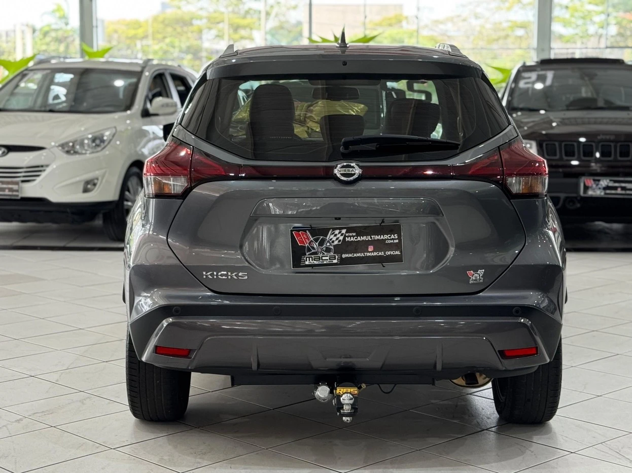 NISSAN KICKS