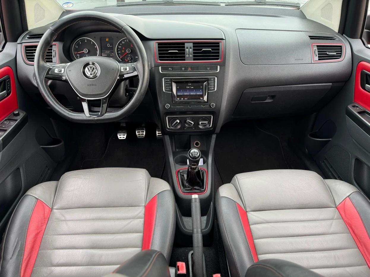 VOLKSWAGEN FOX