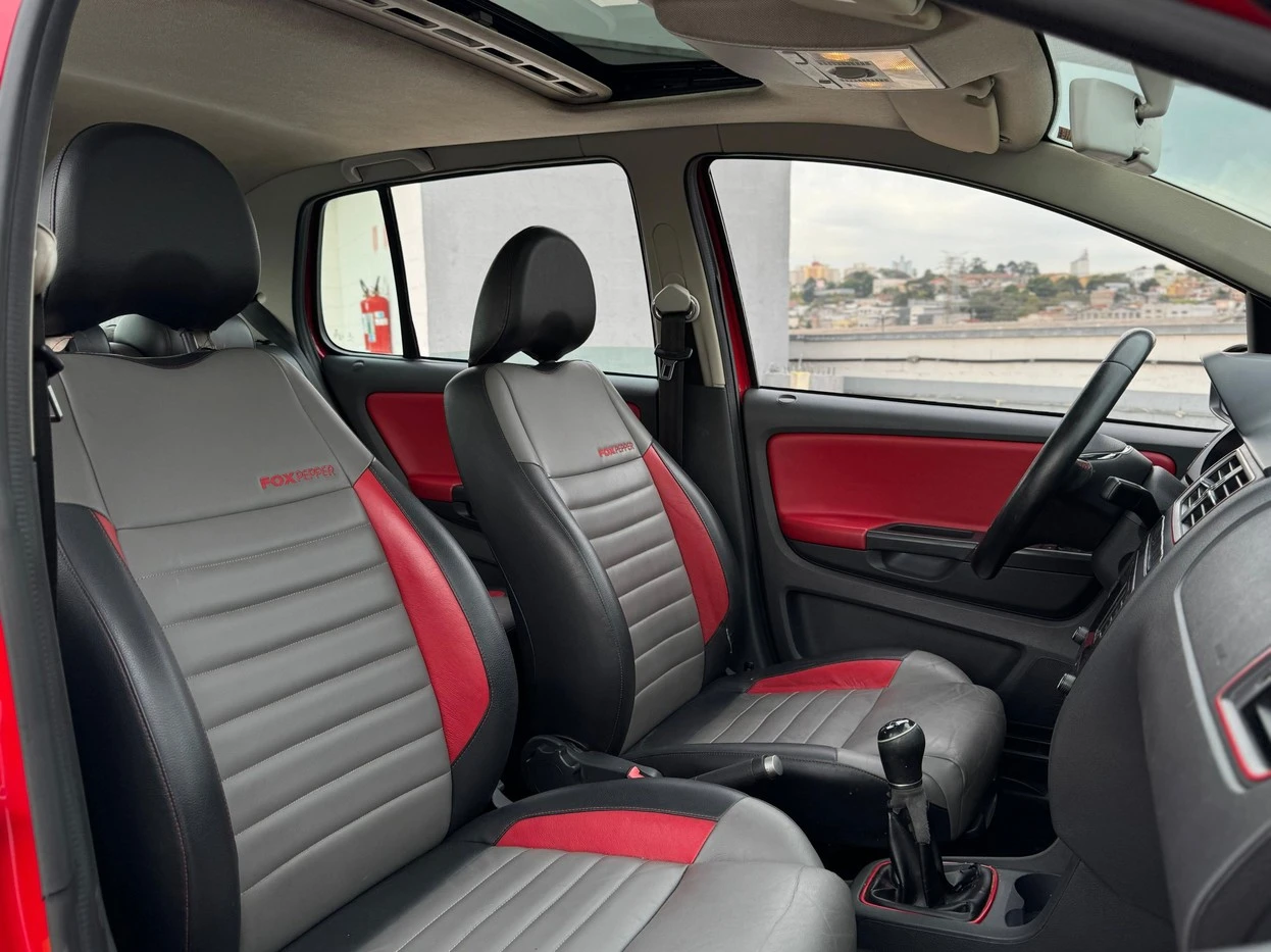 VOLKSWAGEN FOX