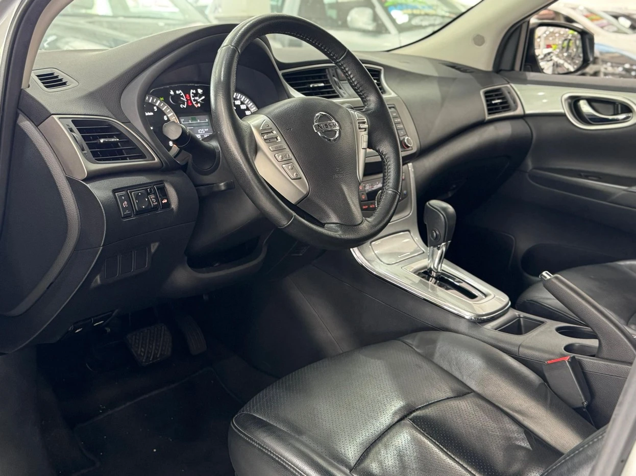 NISSAN SENTRA