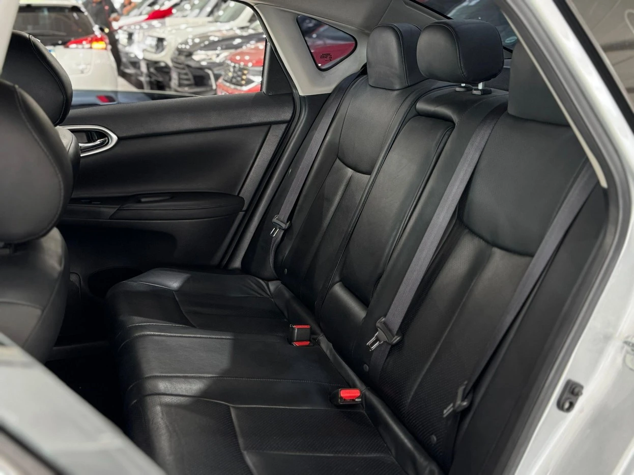 NISSAN SENTRA