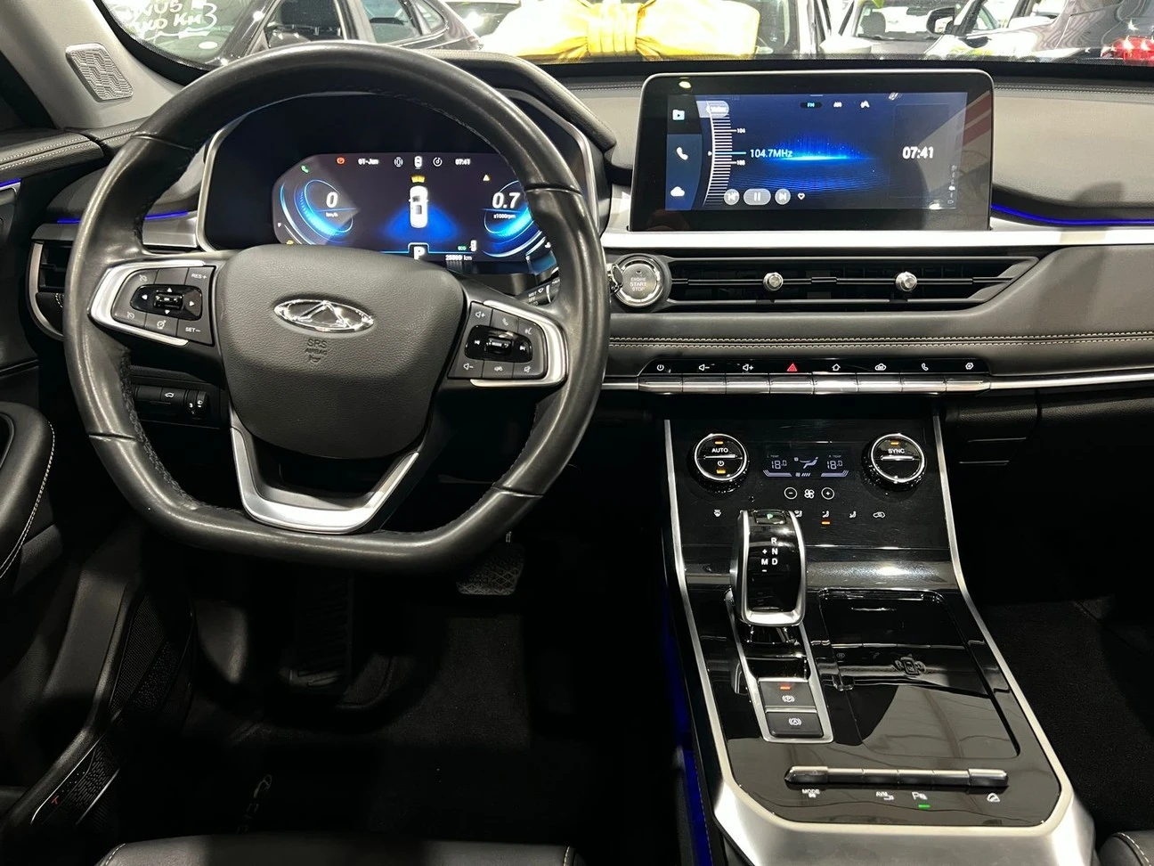 CHERY TIGGO 8