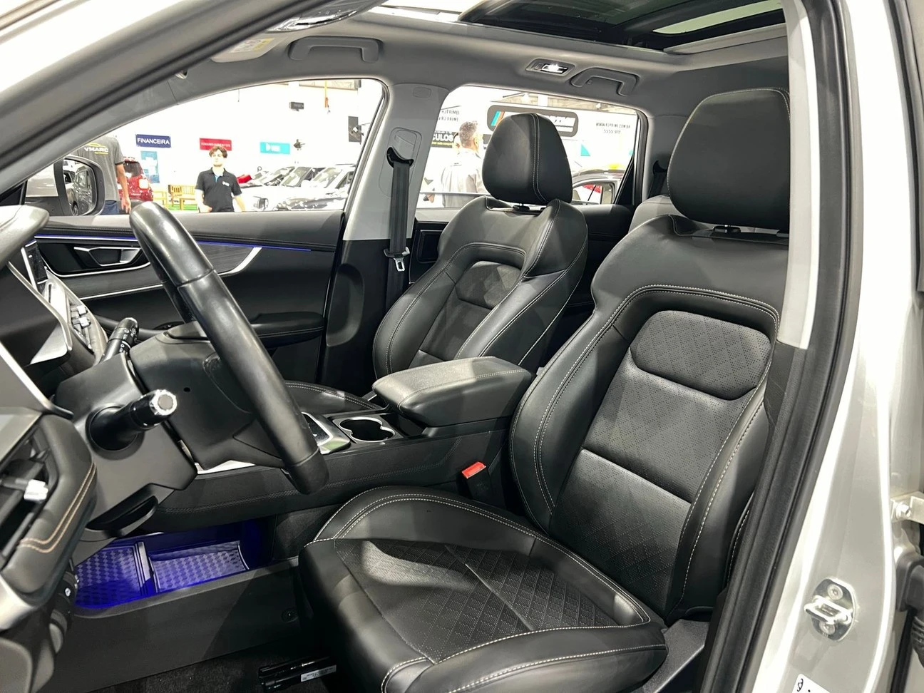 CHERY TIGGO 8