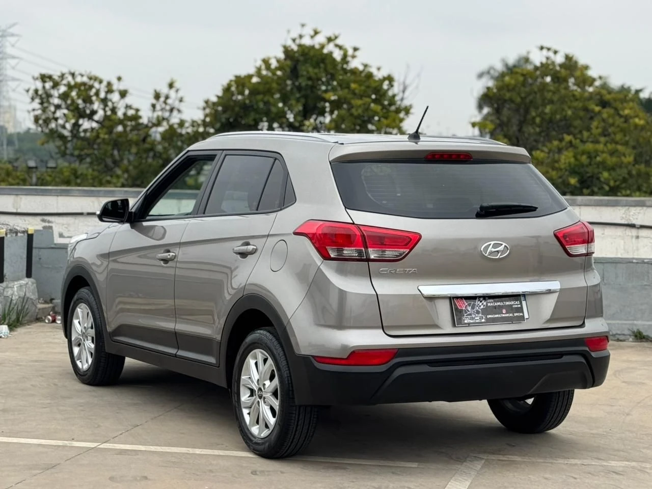 HYUNDAI CRETA