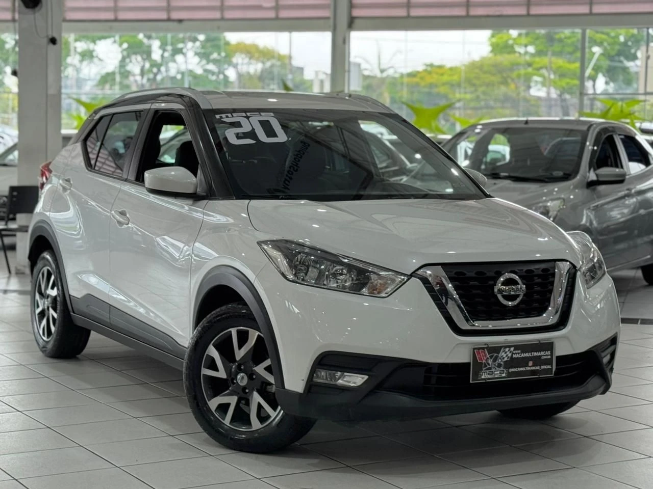 NISSAN KICKS