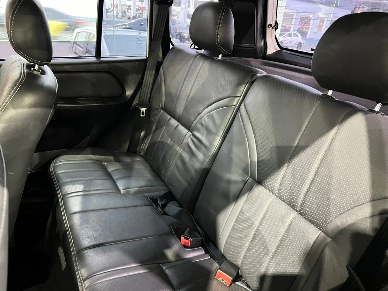 MITSUBISHI PAJERO TR4