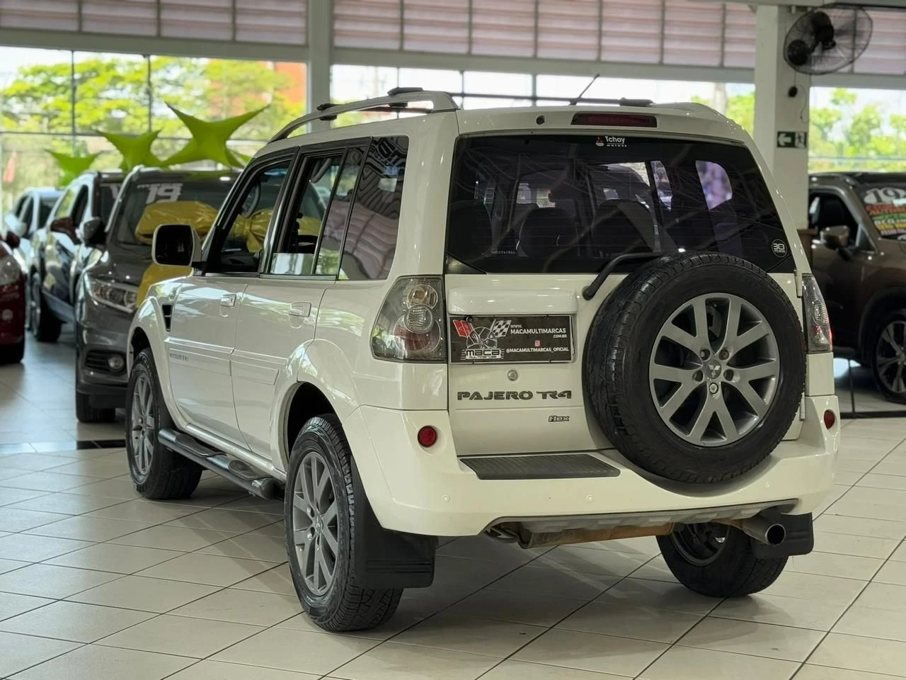 MITSUBISHI PAJERO TR4