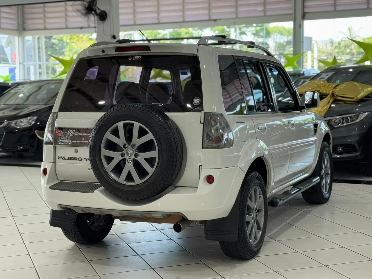 MITSUBISHI PAJERO TR4