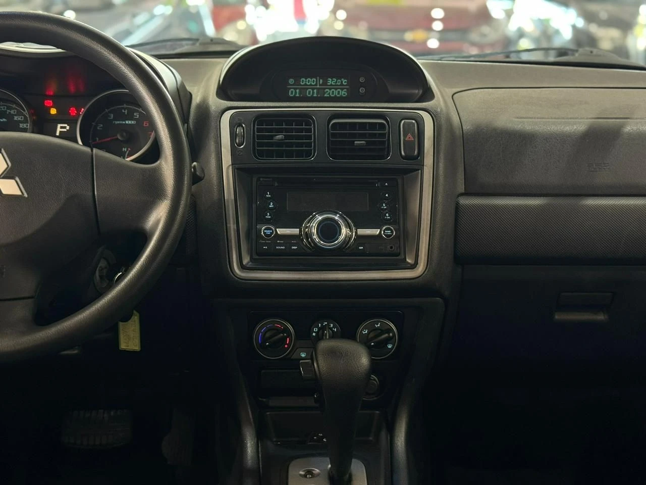 MITSUBISHI PAJERO TR4