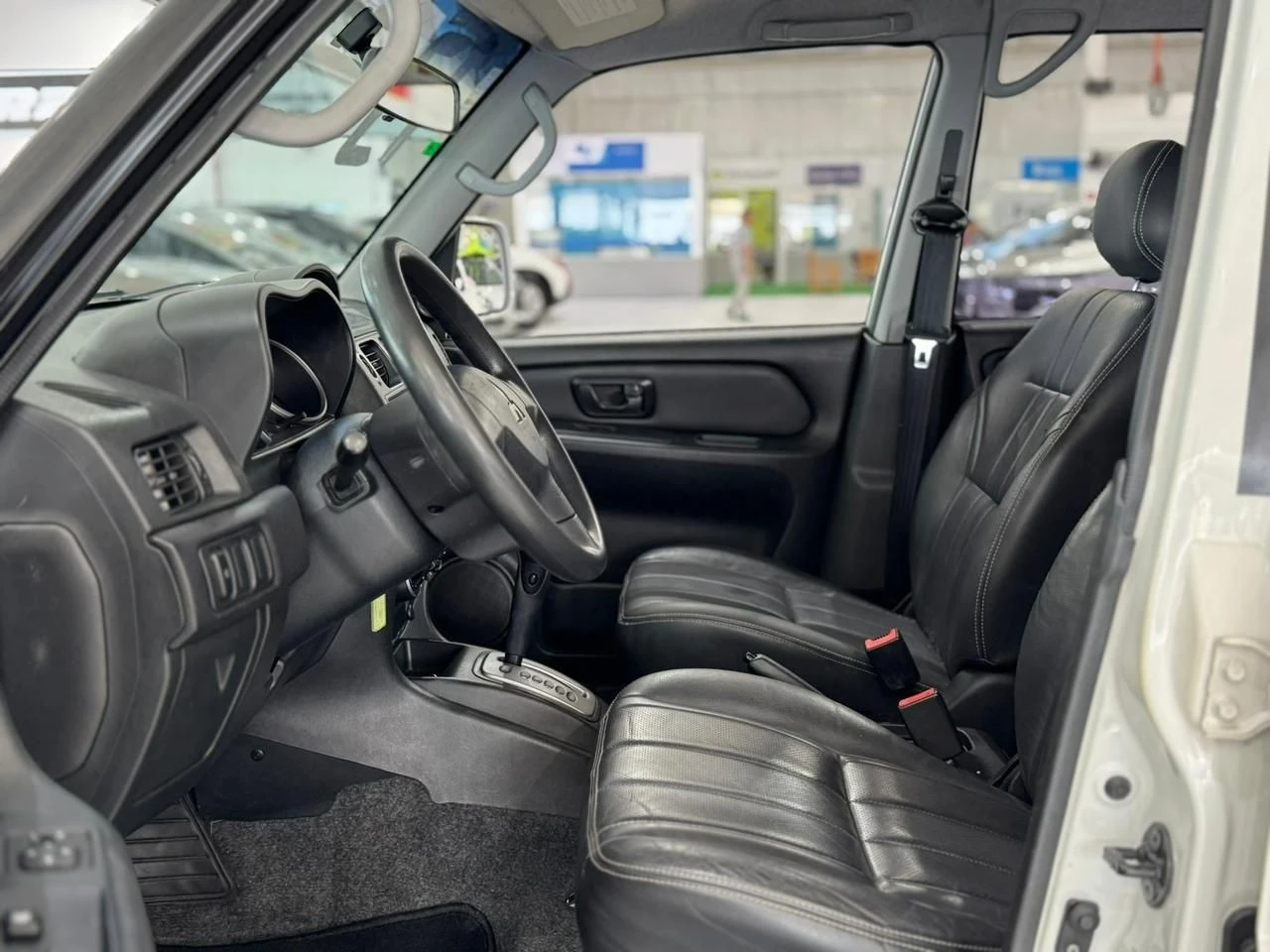 MITSUBISHI PAJERO TR4