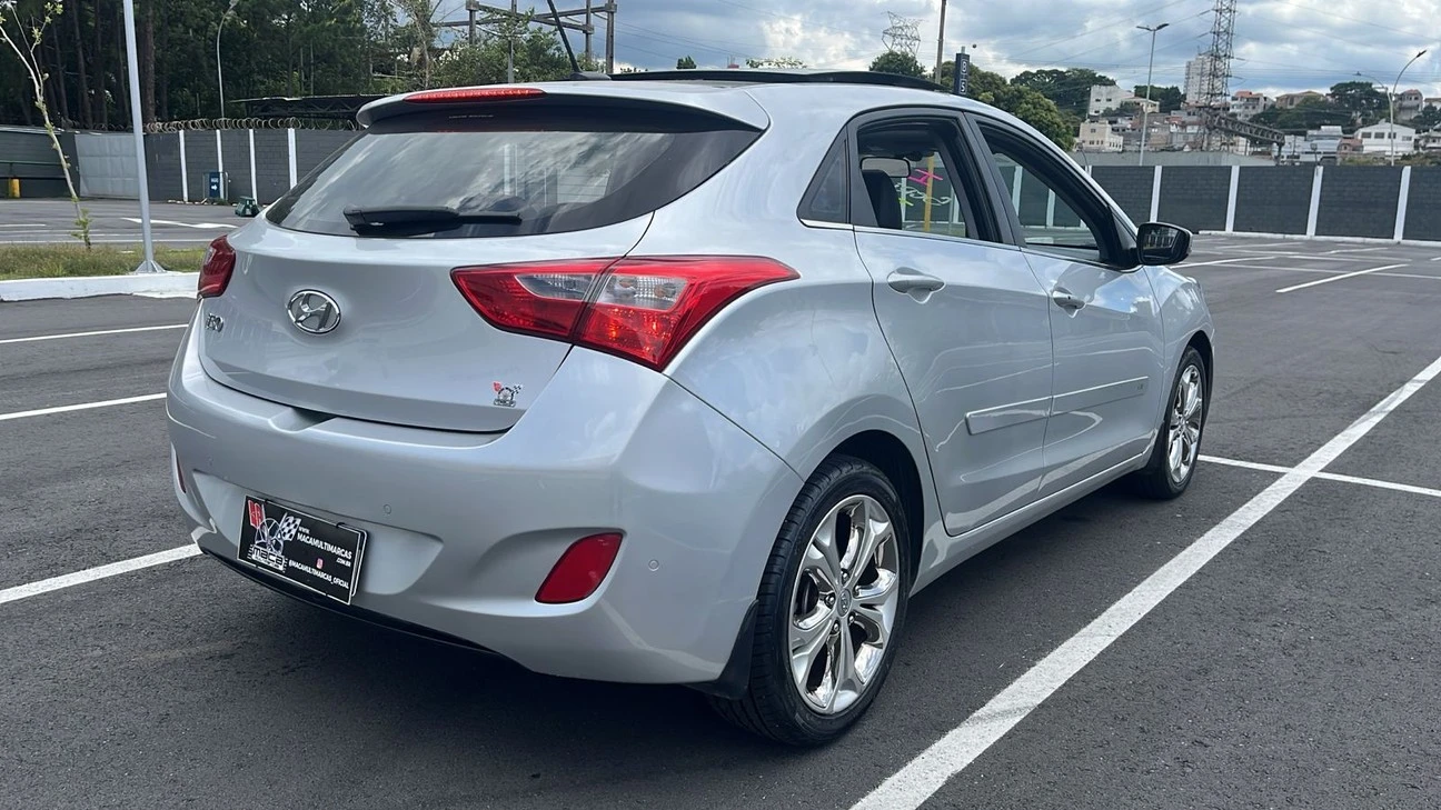 HYUNDAI I30